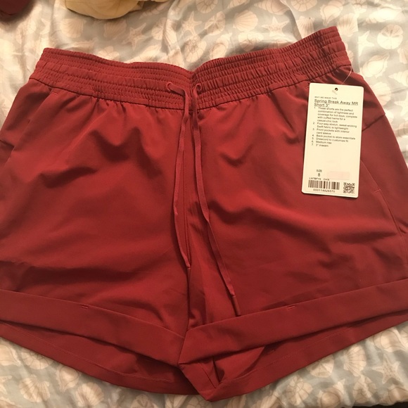 Lululemon spring break away shorts - Picture 3 of 4